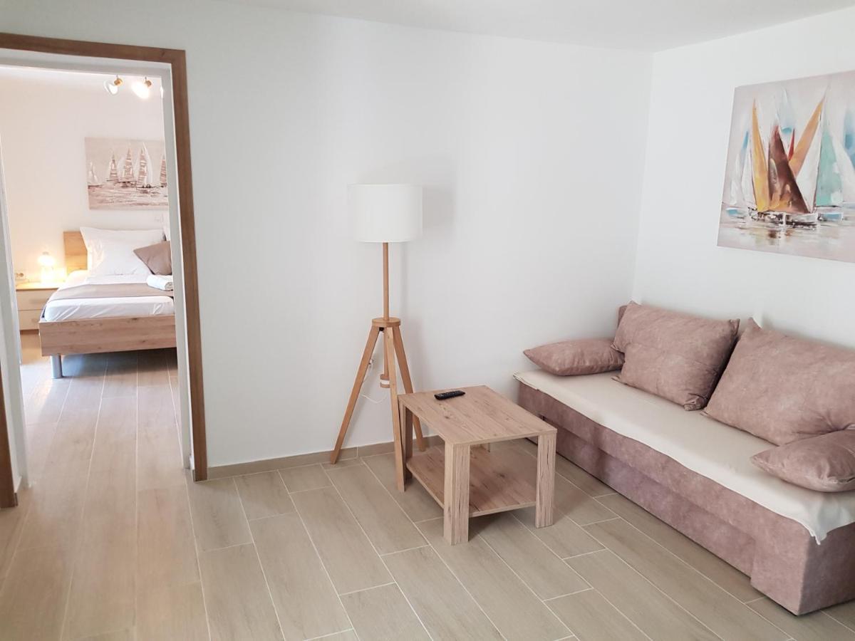 House Niva Appartement Supetarska Draga Buitenkant foto